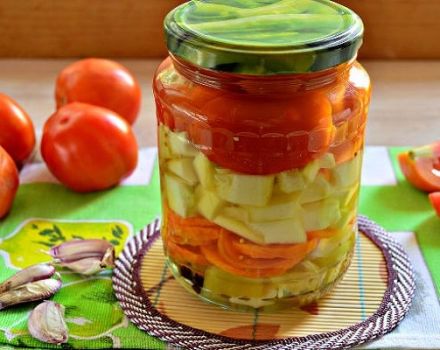 TOP 10 simple recipes for pickling sweet and hot peppers in oil for the winter, slices and whole