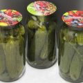 TOP 12 recepten voor krokante komkommers zonder sterilisatie in kloosterstijl voor de winter