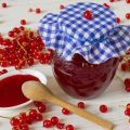3 recipes for pitted red currant jelly for the winter