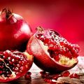 Fordelene og skadene ved granatæble for menneskers sundhed og metoder til at spise frugt og frø