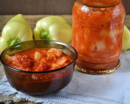 Simpele recepten voor het bereiden van lecho van paprika voor de winter met tomatenpuree