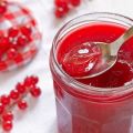 10 easy step-by-step recipes for red currant jelly for the winter
