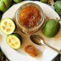 10 recepten voor het maken van puree feijoa met suiker voor de winter