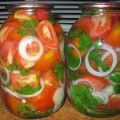 11 besten Rezepte für eingelegte Tomaten mit Zwiebeln für den Winter