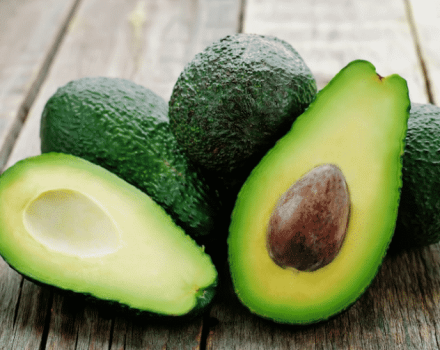 The benefits and harms of avocados, consumption rates for women and men, properties and composition