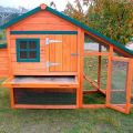 Instructions for making a mobile chicken coop with your own hands