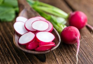Is it possible to freeze radishes for the winter and how to do it correctly