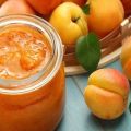 Hur man gör persika sylt till vintern: steg för steg recept hemma