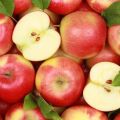 18 najlepších receptov na výrobu prírezov jabĺk na zimu