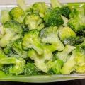 TOP 10 opskrifter på, hvordan man fryser broccoli til vinteren derhjemme med og uden kogning