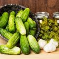 TOP 9 receptų konservuotų agurkų be acto žiemai
