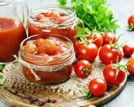 Vyšninių pomidorų receptai savo sultyse žiemai laižys pirštus