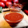 Une recette étape par étape pour faire du ketchup à la cannelle pour l'hiver