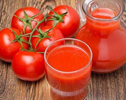 Công thức chế biến bí ngòi cho mùa đông với sốt cà chua và tỏi