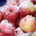 Sådan fryses æbler derhjemme om vinteren i fryseren
