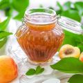A simple recipe for making apricot jam at home for the winter