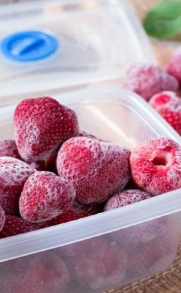 ¿Qué frutas y bayas se pueden congelar en casa para el invierno?