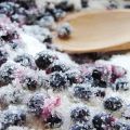 9 labākās receptes melleņu pagatavošanai ar cukuru ziemai bez vārīšanas