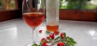 3 einfache Rezepte für die Herstellung von Hagebuttenwein zu Hause