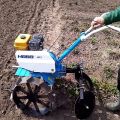Typer af kartoffelbakker til en walk-bag traktor: hvordan man laver og indstiller med egne hænder?