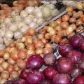 What types of onion varieties are there, their names and descriptions