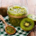 Recipe for a delicious and unusually beautiful kiwi jam