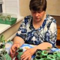 Julia Minyaeva'nın yöntemine göre salyangozda domates ekiyoruz
