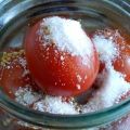 Recetas para encurtir tomates con ácido cítrico para el invierno.