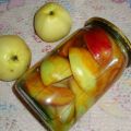 8 nejlepších receptů na výrobu jablek v sirupu na zimu