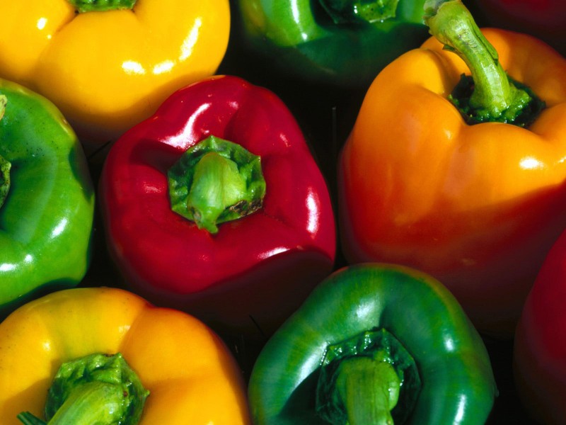 different varieties of sweet peppers