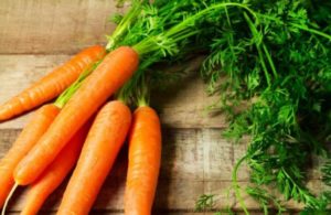 Why are carrots curly and what to do, folk remedies and methods