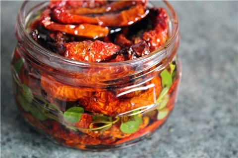 sun-dried tomatoes in a jar