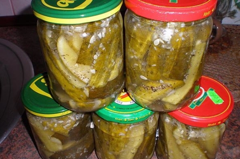 Kremlin spicy cucumbers in jars