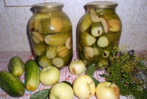 Ricette per marinare i cetrioli con le mele per l'inverno