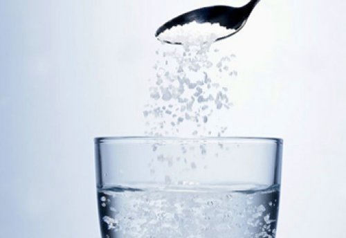 vanduo su druska