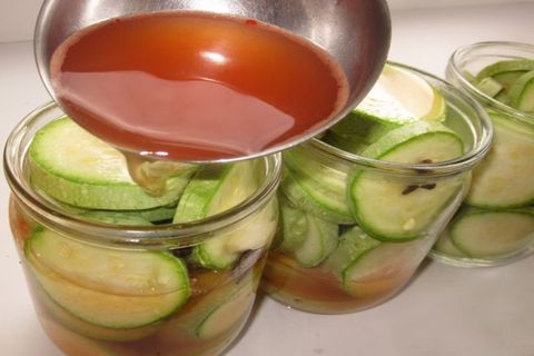 ketchup with zucchini