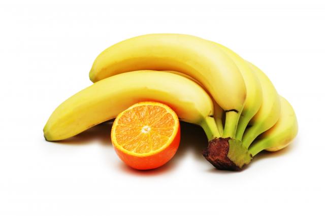 μπανάνα και πορτοκάλι