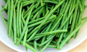 Useful properties and harm of green beans for the human body