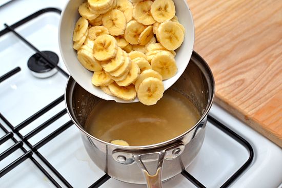 banány v panvici