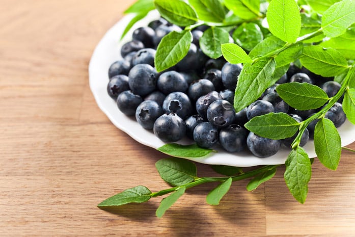 Blueberry jam na may mint