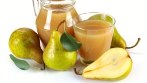 Enkla recept för att tillverka päronjuice genom en juicer, i en juicer och på traditionellt sätt för vintern