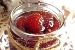 En simpel opskrift til at lave Victoria-marmelade til vinteren