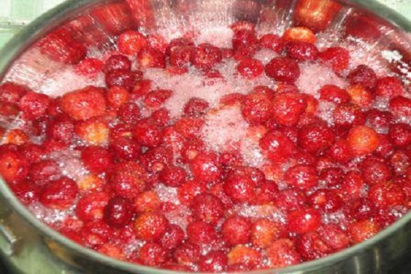 berries to a boil