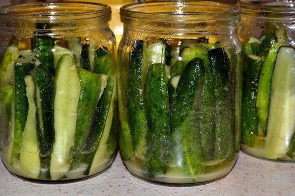 canned cucumbers