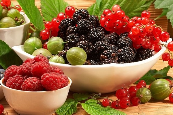 raspberry at gooseberries