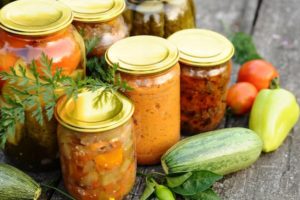 15 recettes étape par étape pour un ragoût de légumes pour l'hiver avec et sans stérilisation