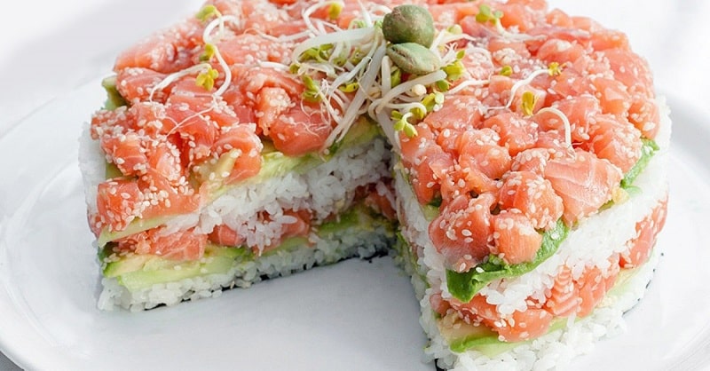 Salad sushi