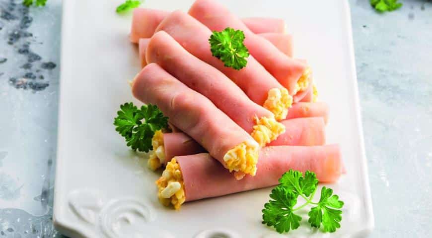 Ham and cheese rolls