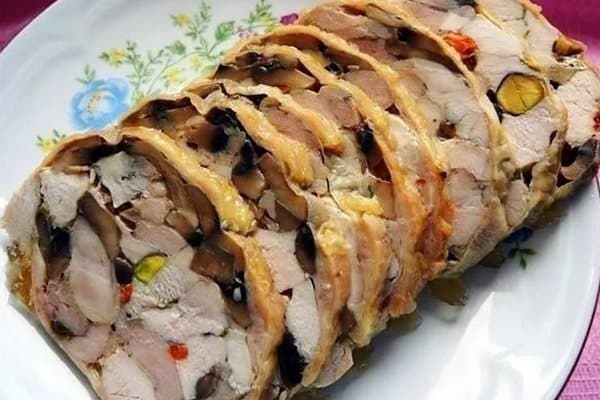 Holiday chicken roll recipe