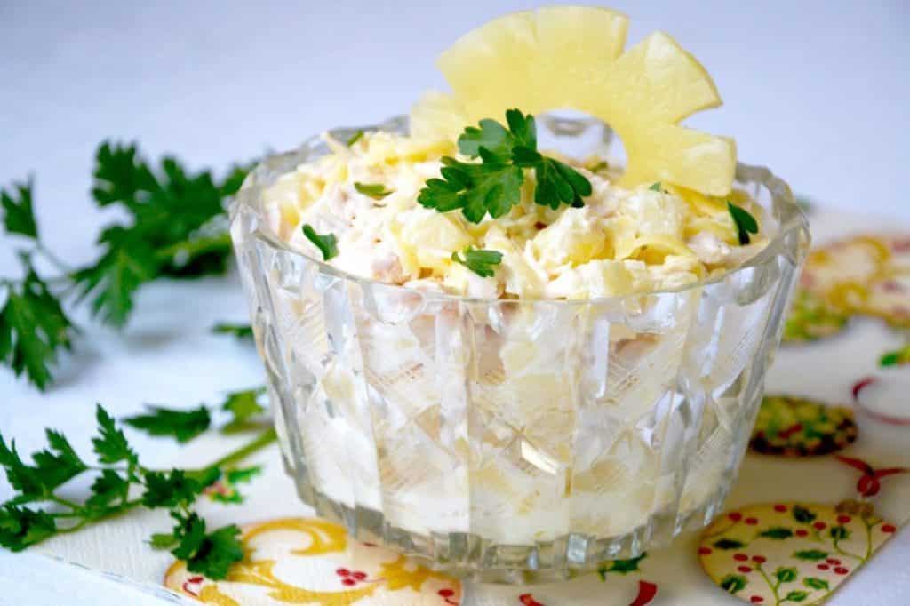 Classic salad with pineapple, chicken and cheese